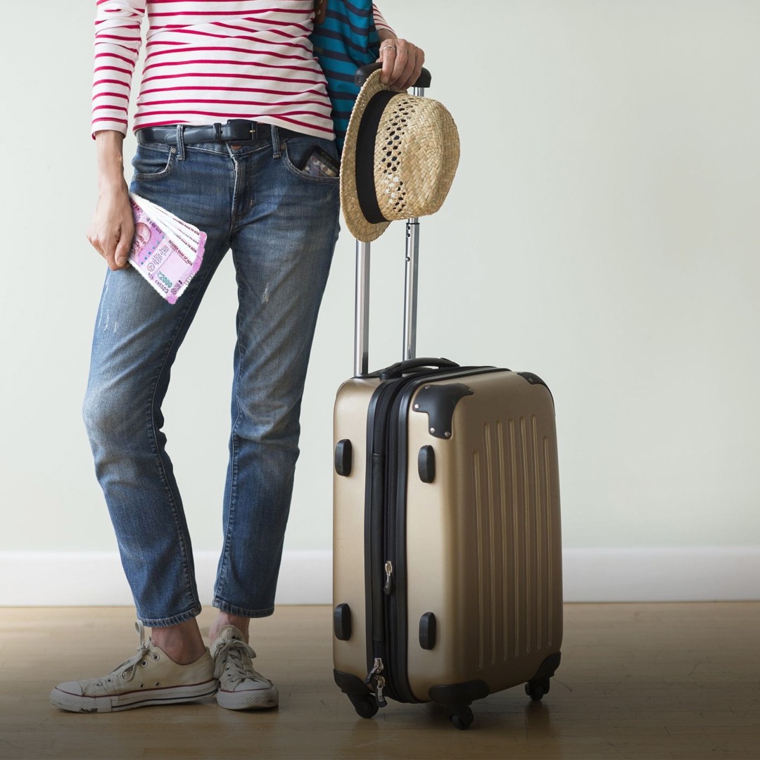 THINGS ONE MUST DO WHILE TRAVELLING!