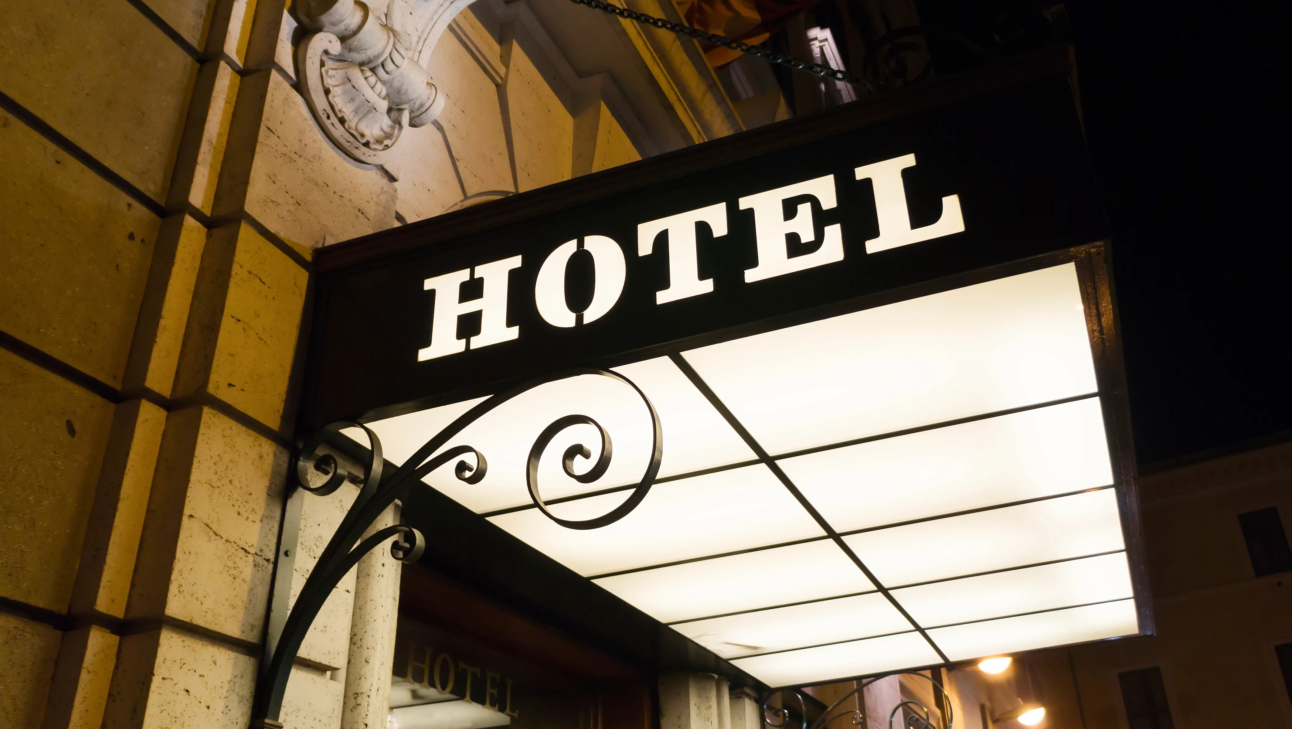 ARE YOU ADOPTING THE CHANGED WAYS OF HOTEL BOOKING?